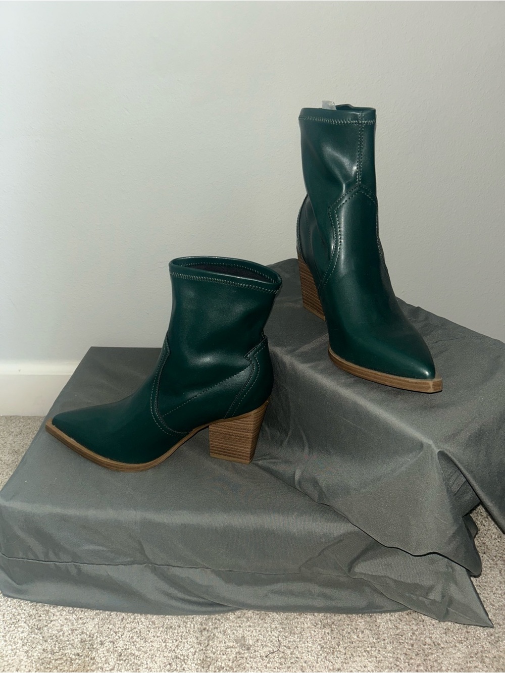 NEW MIA Rachell Dark Green Western Ankle Boot Sz 8